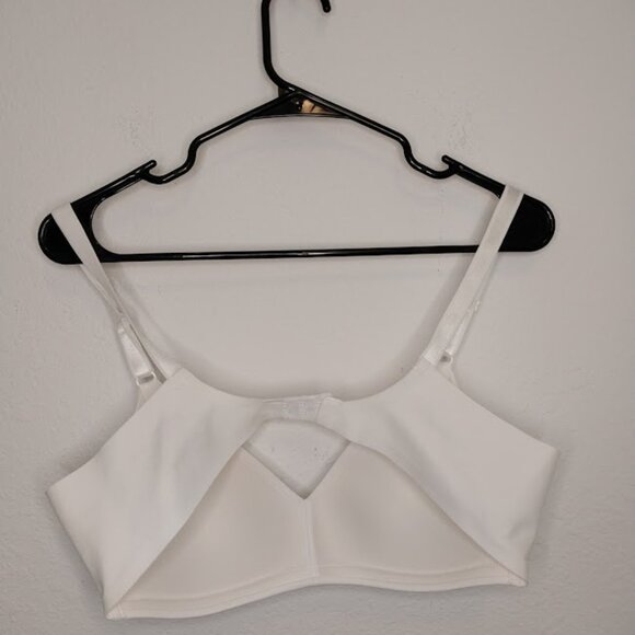 Warner's Bra - Picture 5 of 5